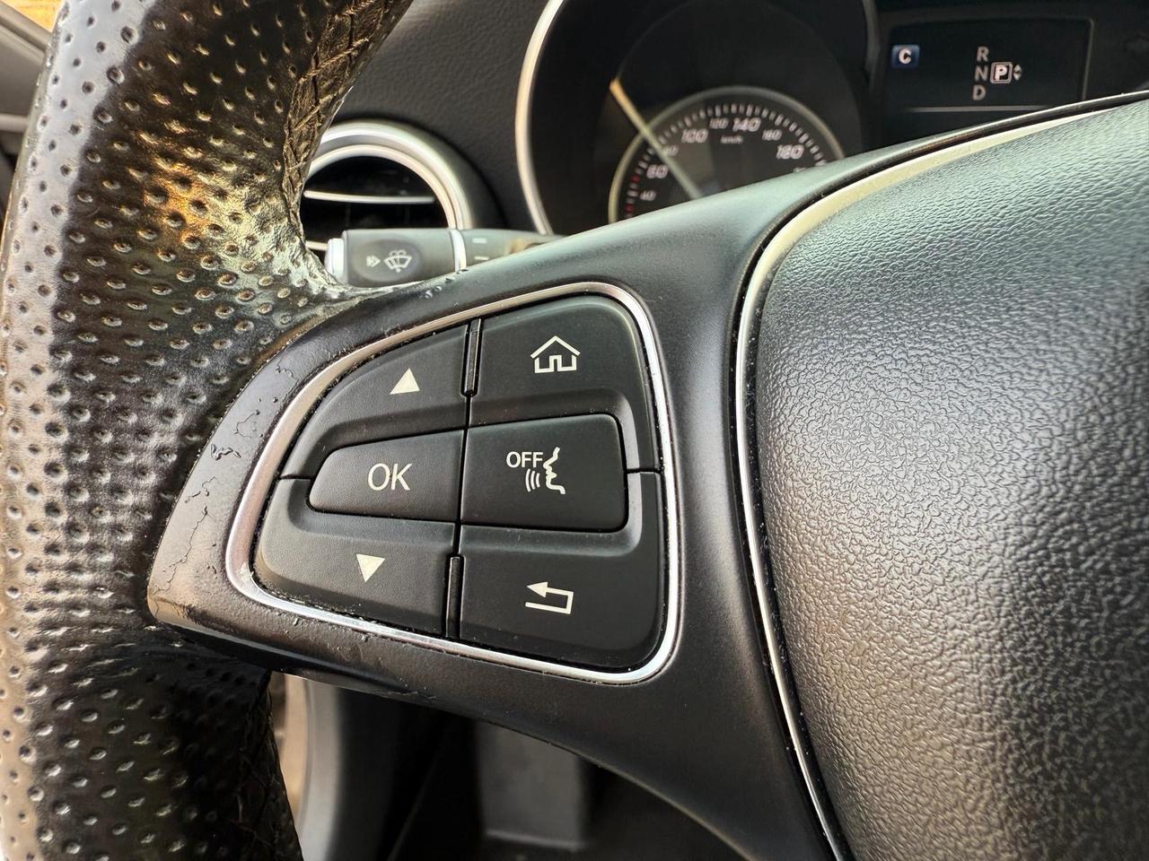 2015 Mercedes-Benz C-Class C300 AMG PACKAGE Photo