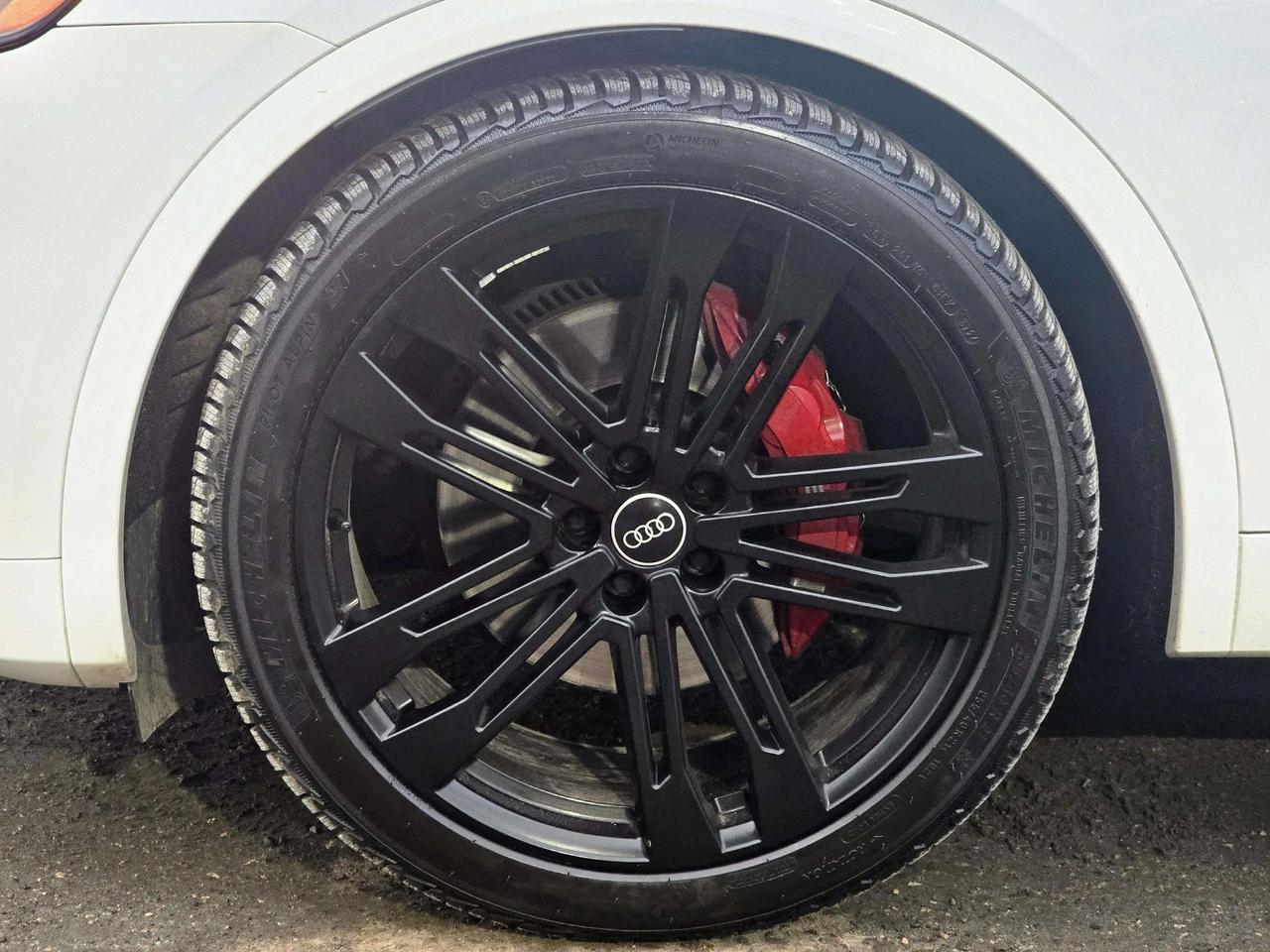 2021 Audi SQ5 Progressiv | No Accidents! Photo