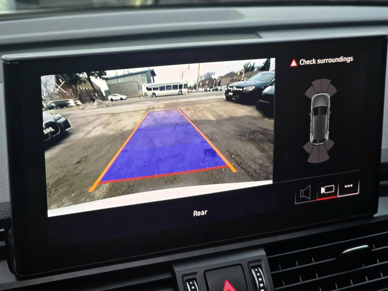 2021 Audi SQ5 Progressiv | No Accidents! Photo