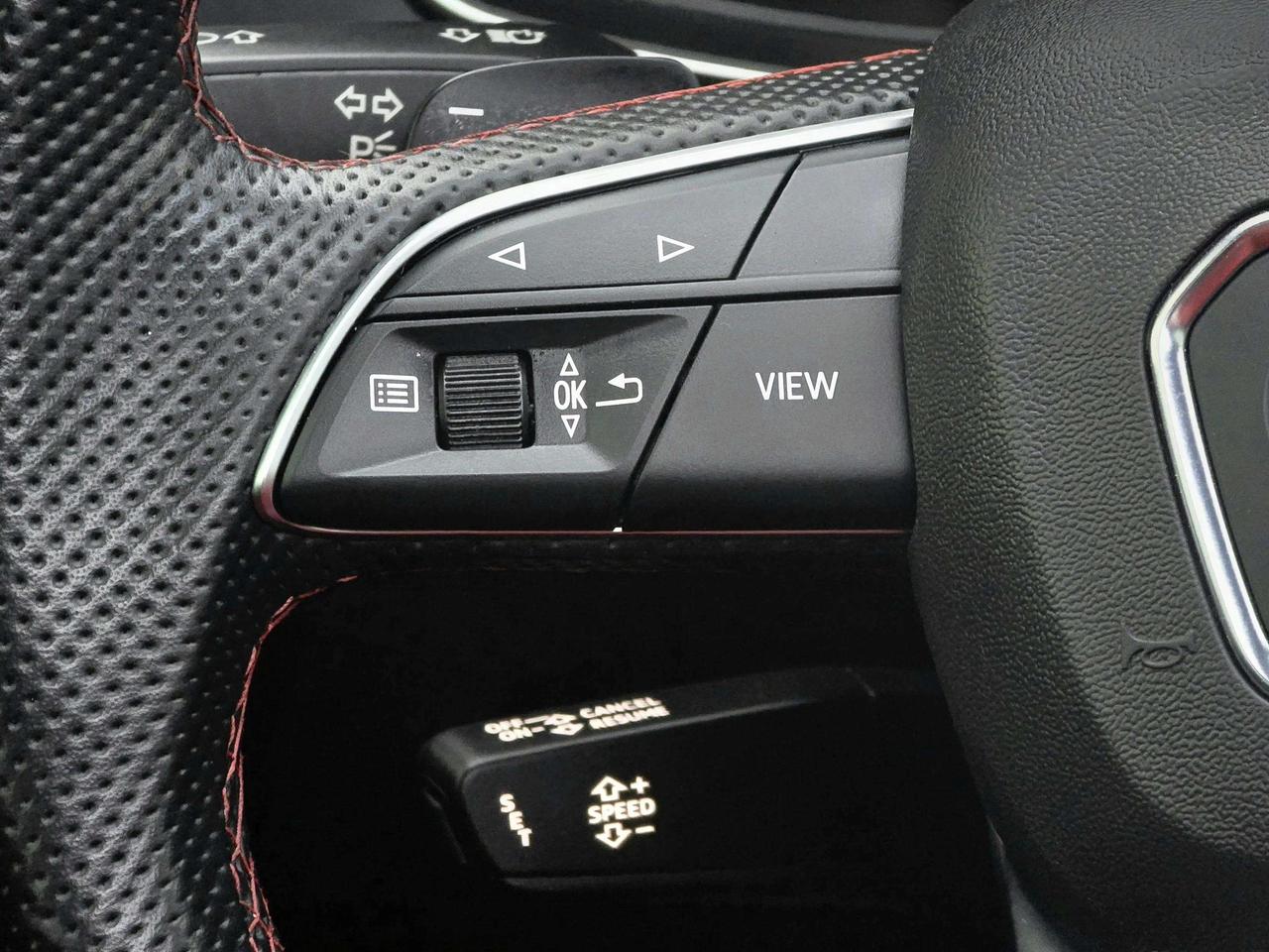 2021 Audi SQ5 Progressiv | No Accidents! Photo