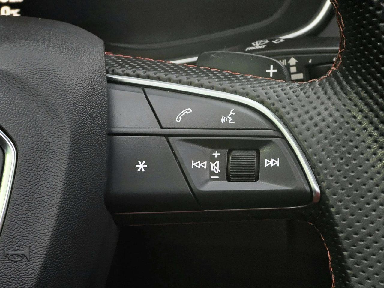 2021 Audi SQ5 Progressiv | No Accidents! Photo