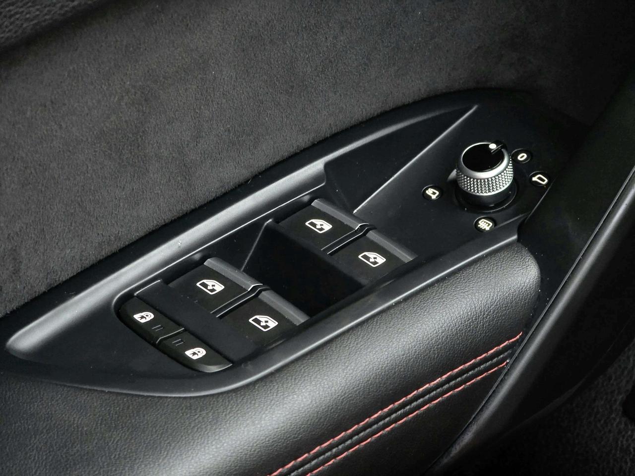 2021 Audi SQ5 Progressiv | No Accidents! Photo