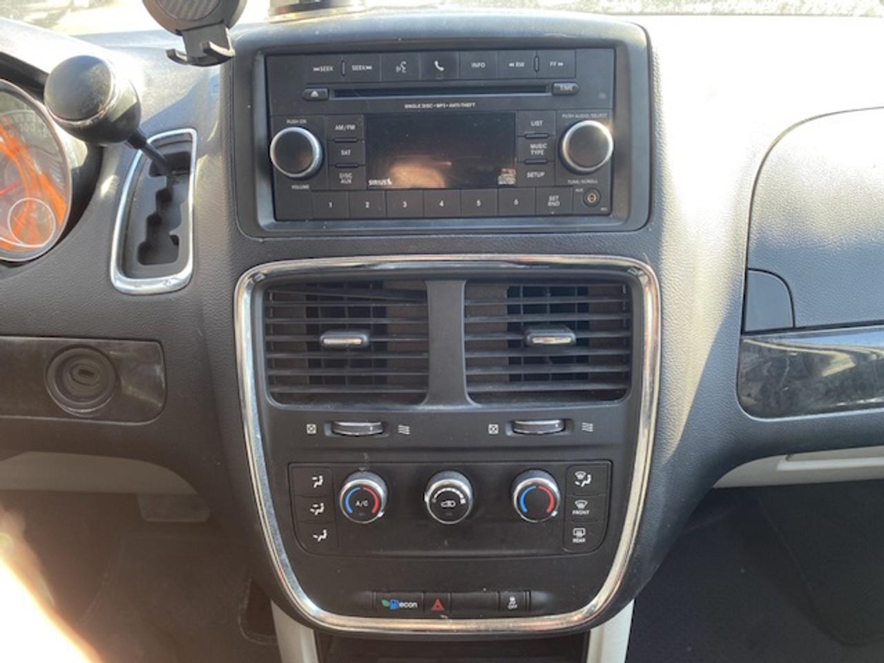 2017 Dodge Grand Caravan SXT 4dr Wgn Photo