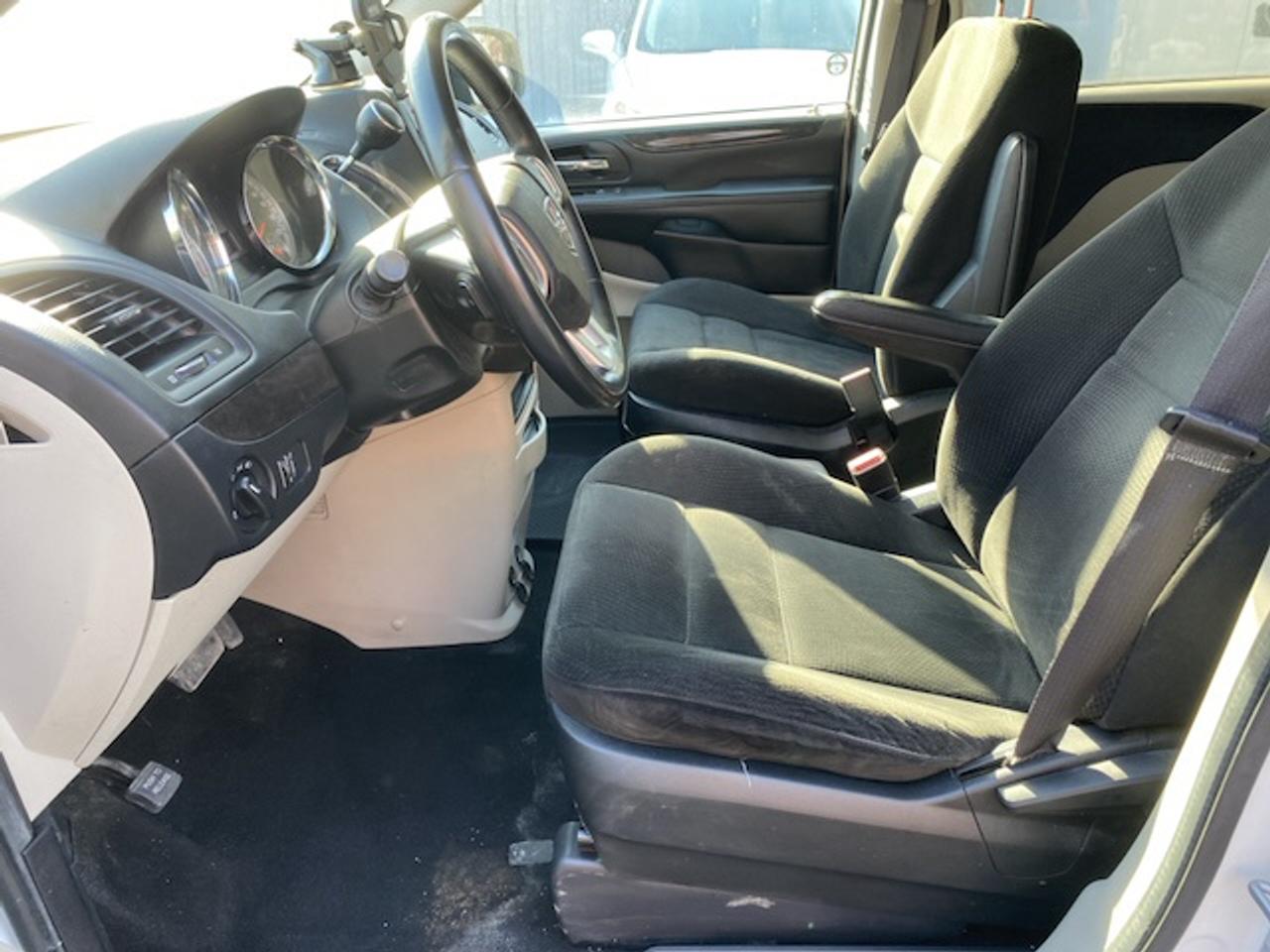 2017 Dodge Grand Caravan SXT 4dr Wgn Photo