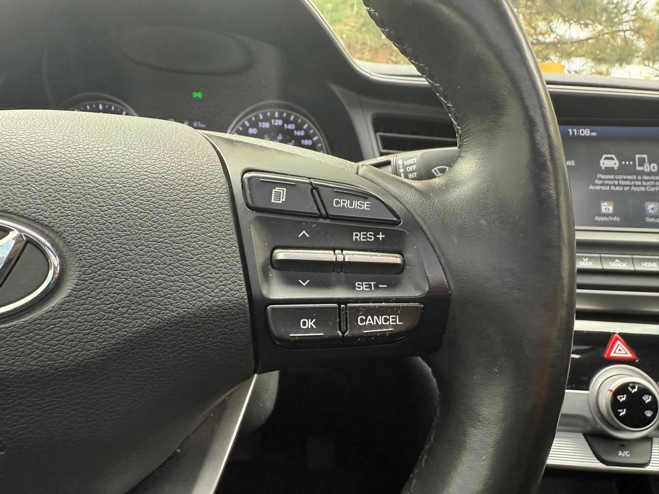 2019 Hyundai Elantra Preferred Sun/Tech Photo