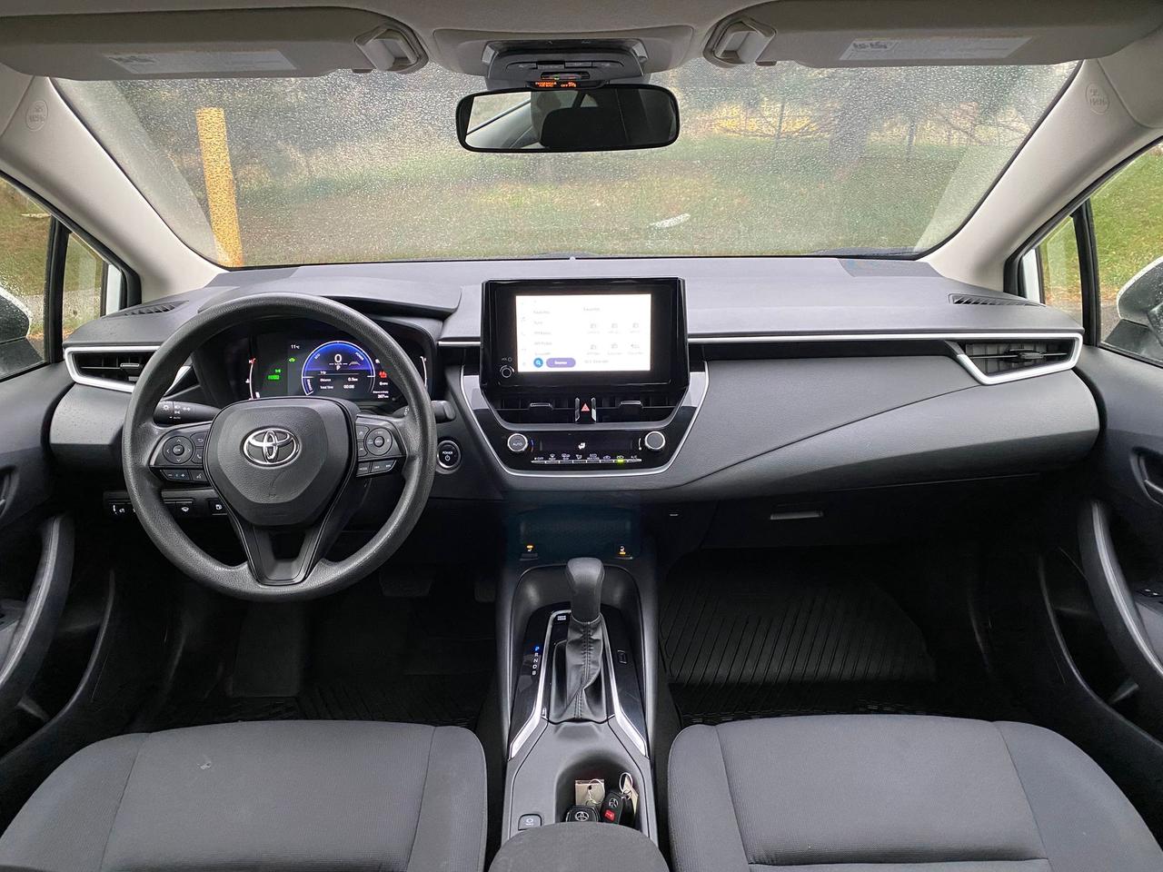 2023 Toyota Corolla LE Hybrid Photo