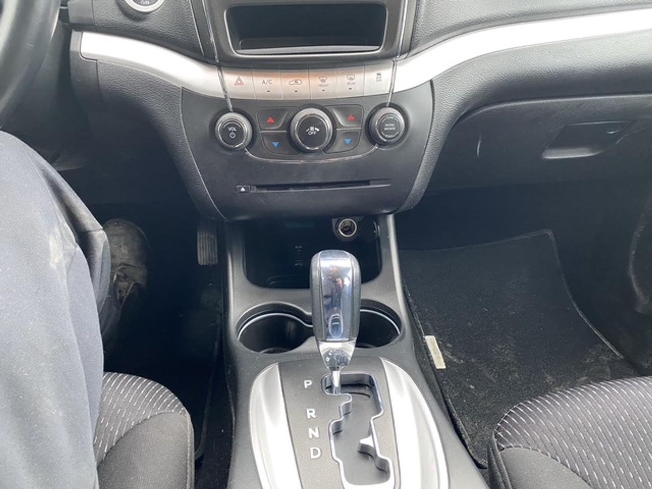 2018 Dodge Journey SE Plus FWD Photo