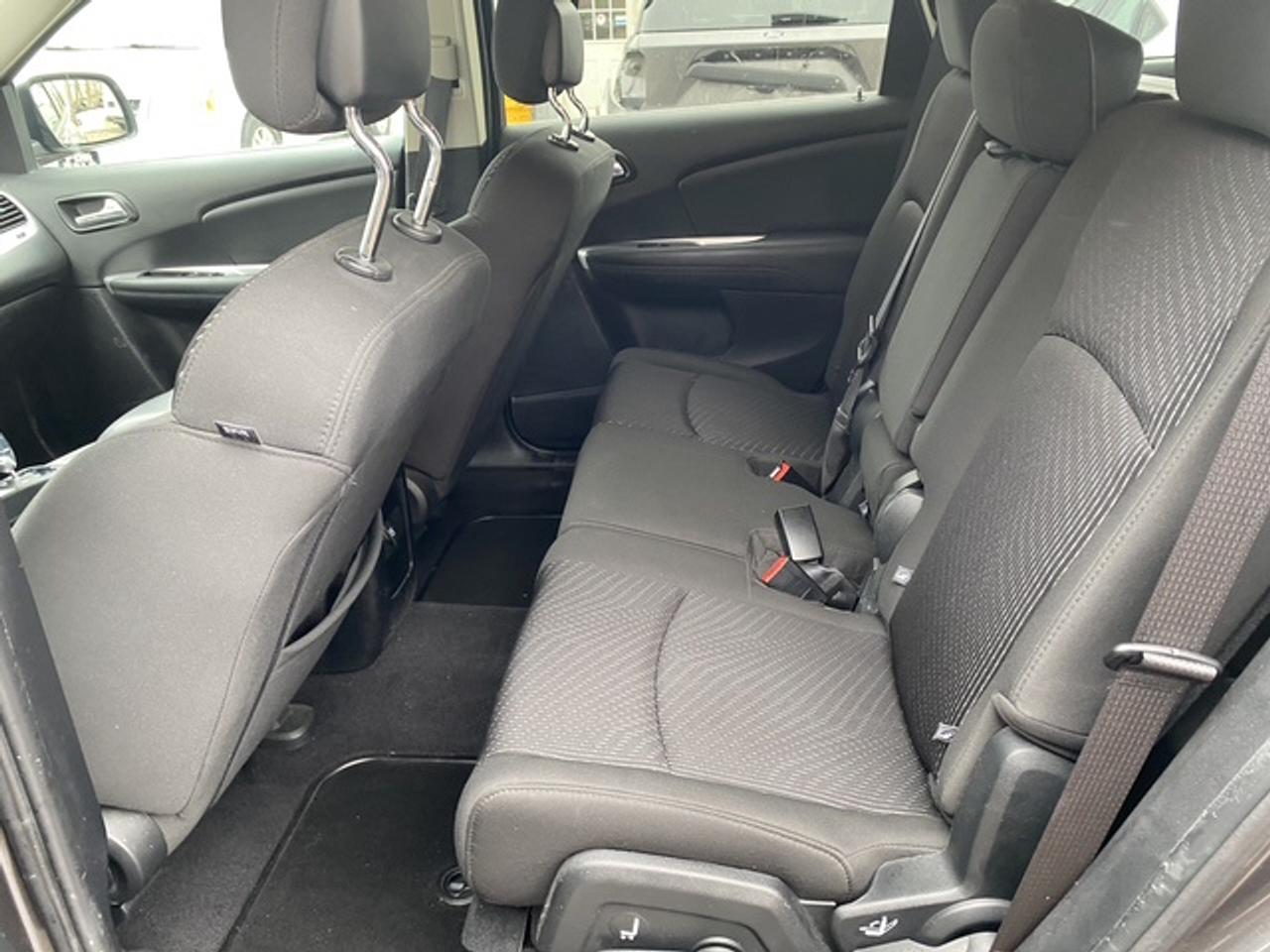 2018 Dodge Journey SE Plus FWD Photo