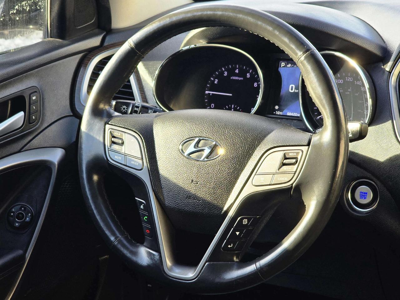 2017 Hyundai Santa Fe Sport AWD 2.0T Ultimate Photo