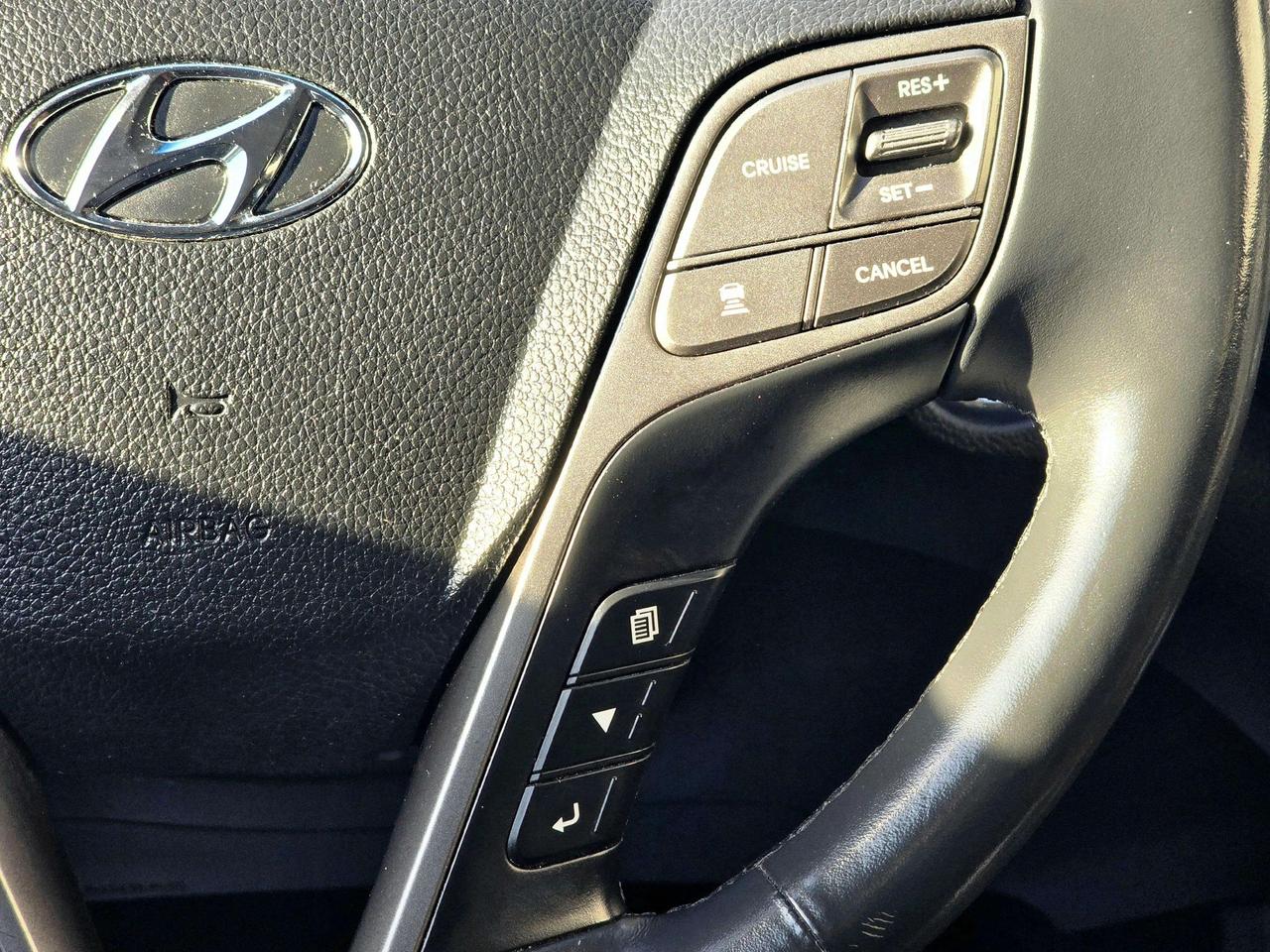 2017 Hyundai Santa Fe Sport AWD 2.0T Ultimate Photo