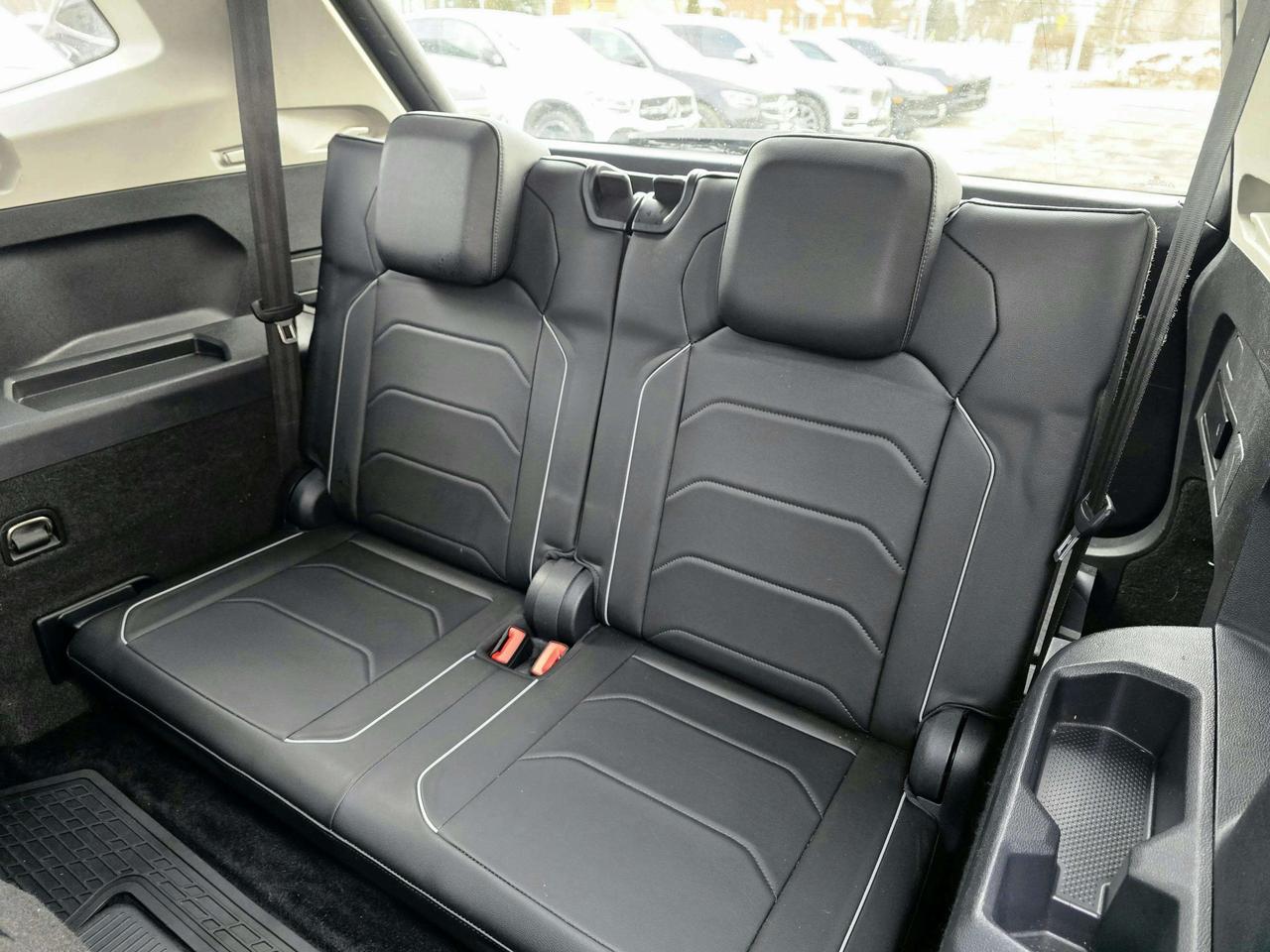 2018 Volkswagen Tiguan Highline 7-Passenger | No Accidents! Photo