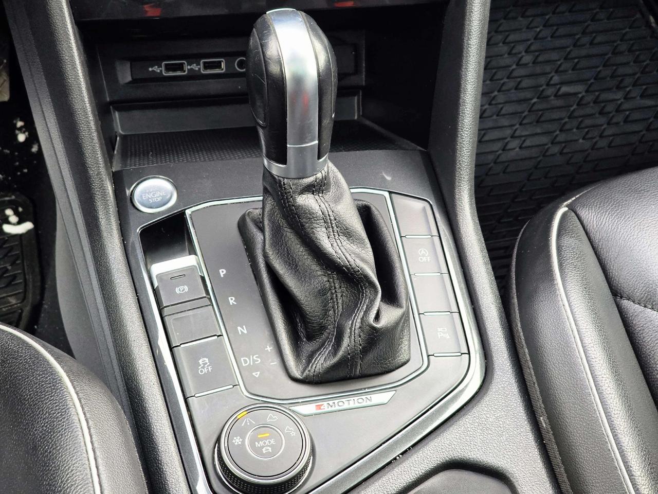 2018 Volkswagen Tiguan Highline 7-Passenger | No Accidents! Photo