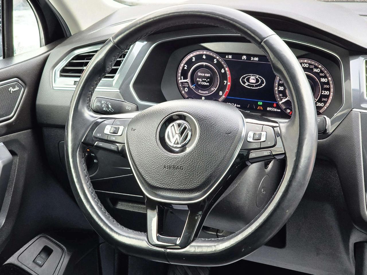 2018 Volkswagen Tiguan Highline 7-Passenger | No Accidents! Photo