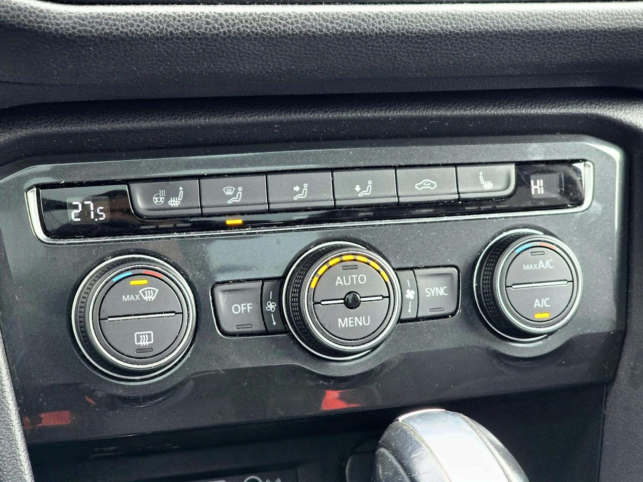 2018 Volkswagen Tiguan Highline 7-Passenger | No Accidents! Photo