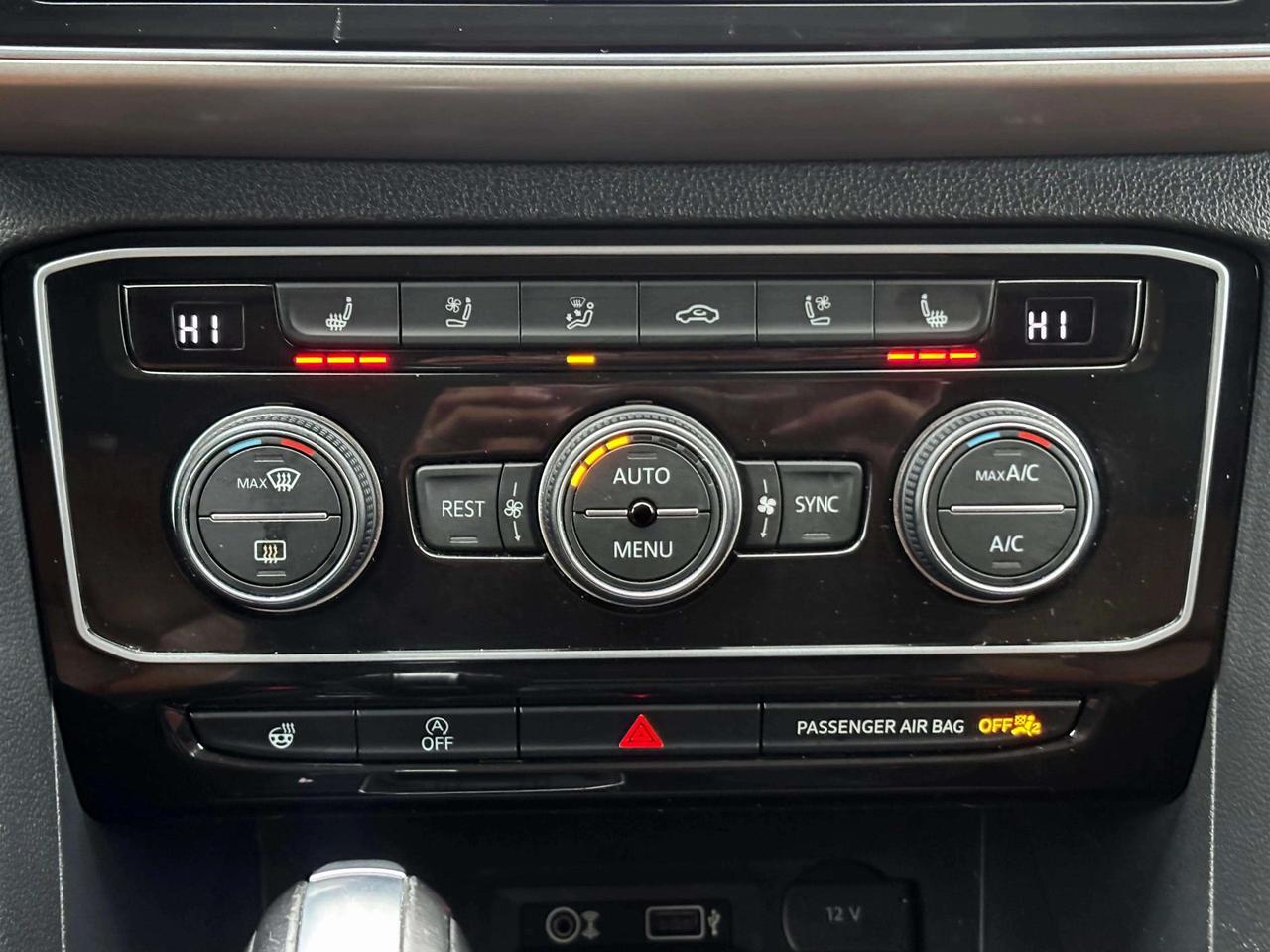 2019 Volkswagen Atlas Execline 3.6 FSI 4MOTION | No Accidents! Photo