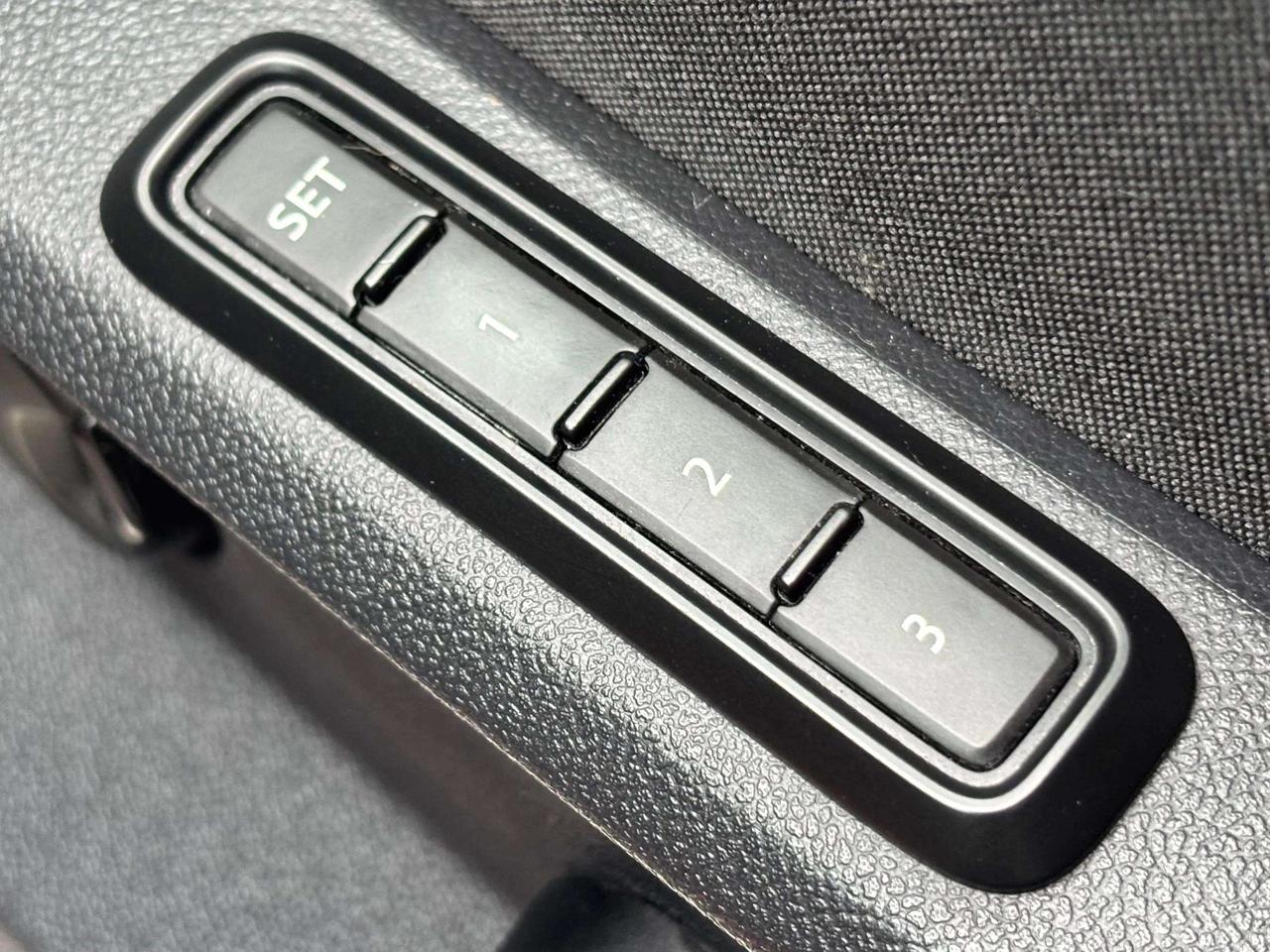 2019 Volkswagen Atlas Execline 3.6 FSI 4MOTION | No Accidents! Photo