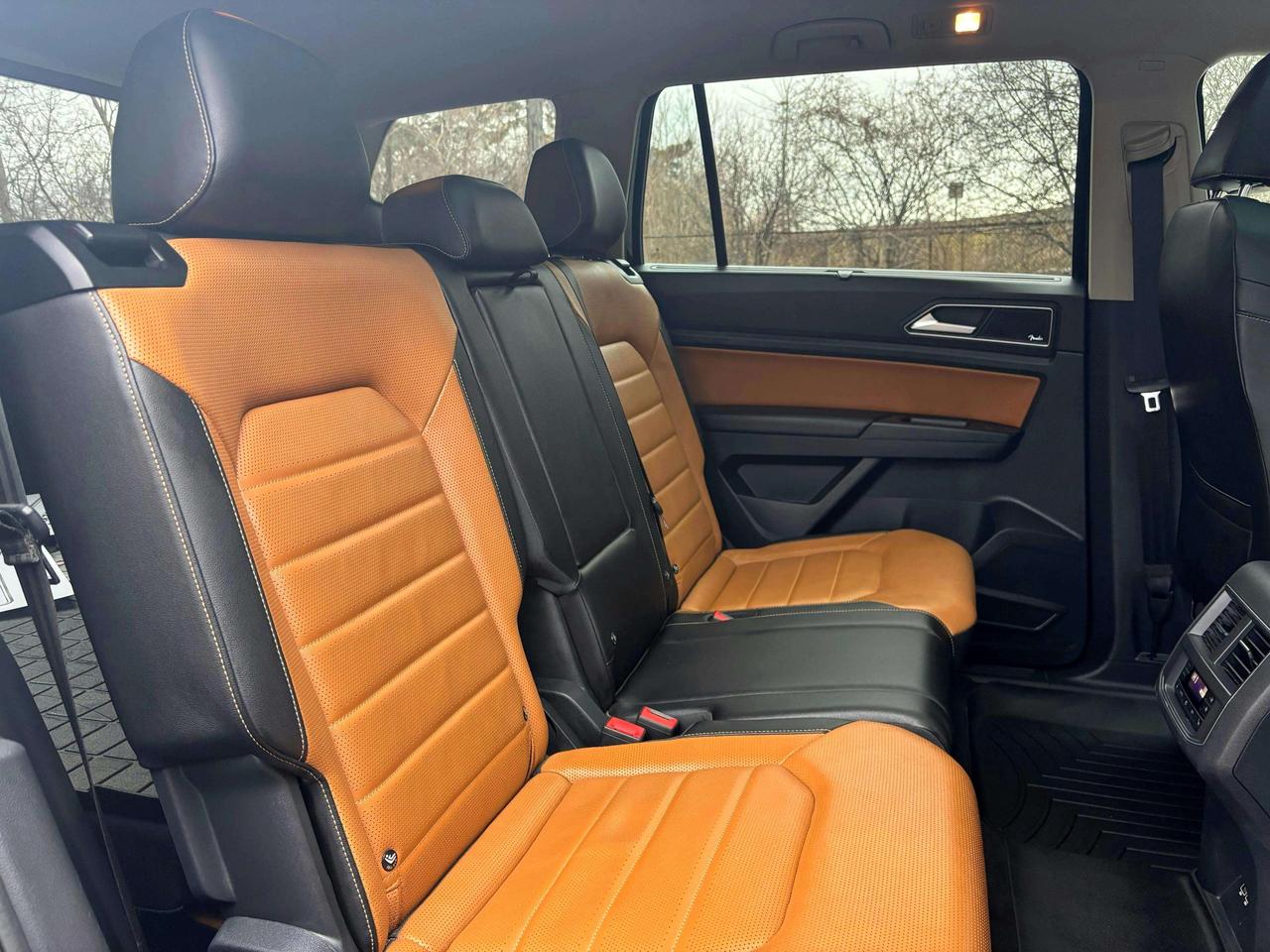 2019 Volkswagen Atlas Execline 3.6 FSI 4MOTION | No Accidents! Photo