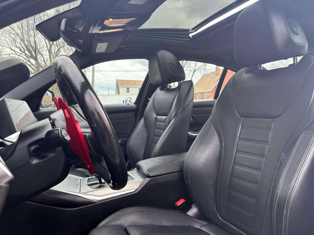 2021 BMW 3-Series 330i xDrive w/M-Sport Pkg | No Accidents! Photo