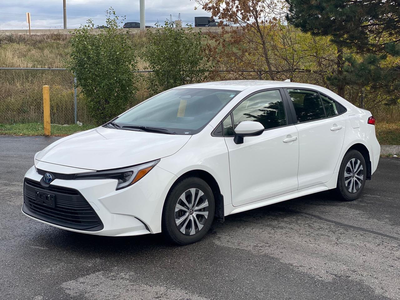2024 Toyota Corolla Hybrid LE HYBRID Photo