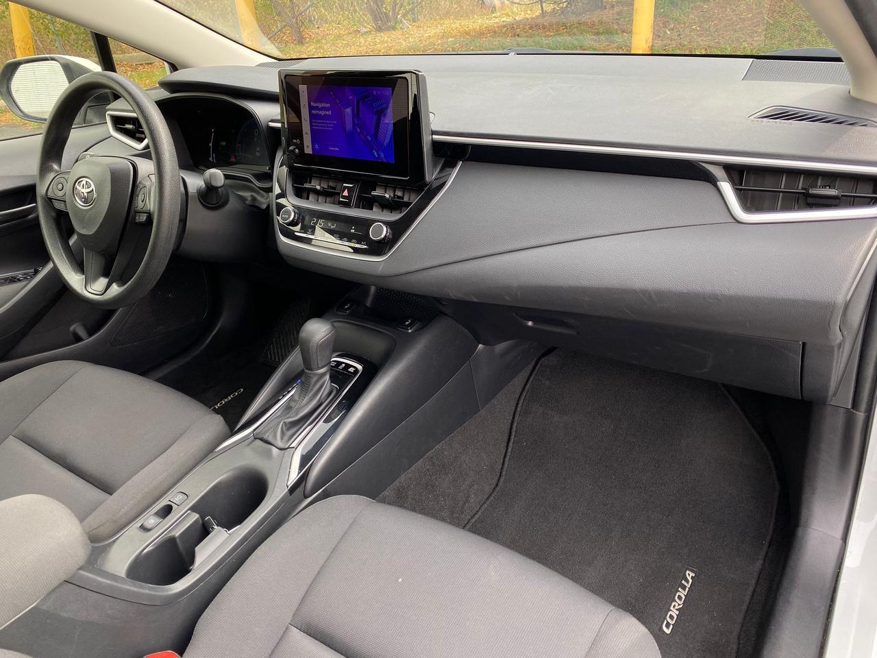 2024 Toyota Corolla Hybrid LE HYBRID Photo