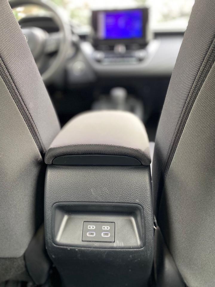 2024 Toyota Corolla Hybrid LE HYBRID Photo