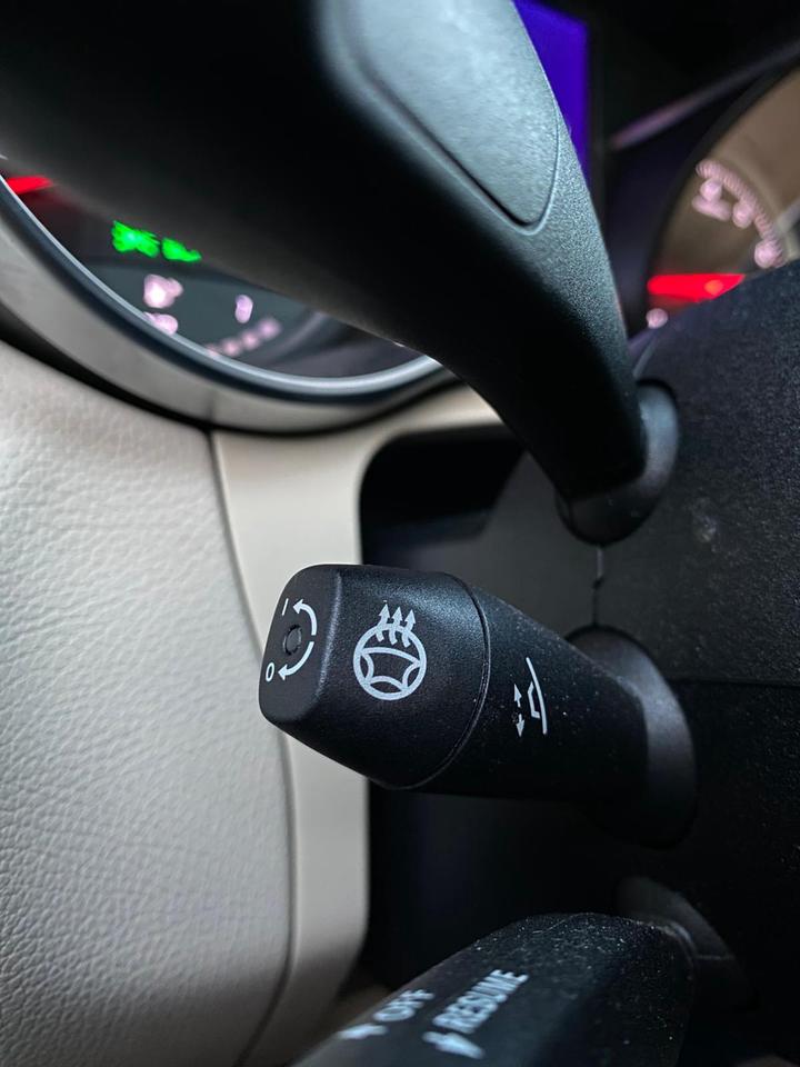 2017 Mercedes-Benz C-Class C300 4MATIC Photo