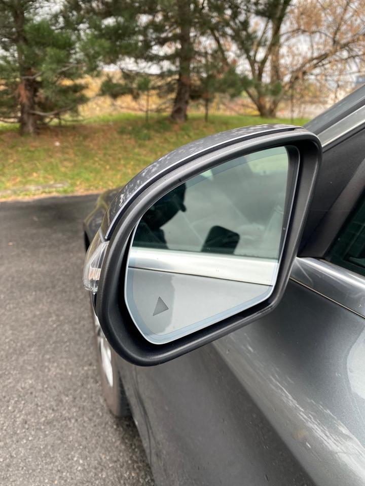 2017 Mercedes-Benz C-Class C300 4MATIC Photo