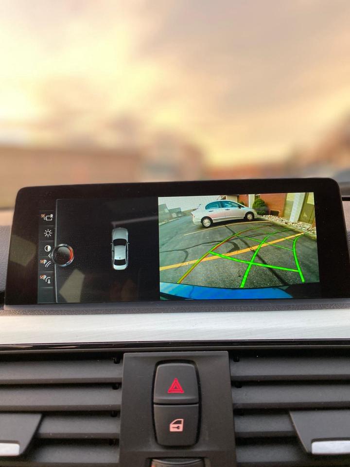 2017 BMW 3-Series 330i xDrive | LEATHER | SUNROOF Photo