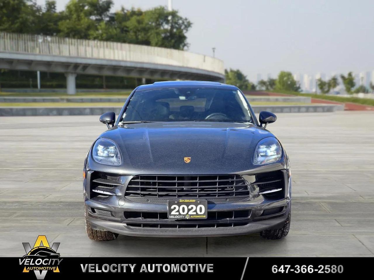 2020 Porsche Macan S w/Premium Plus Pkg Photo