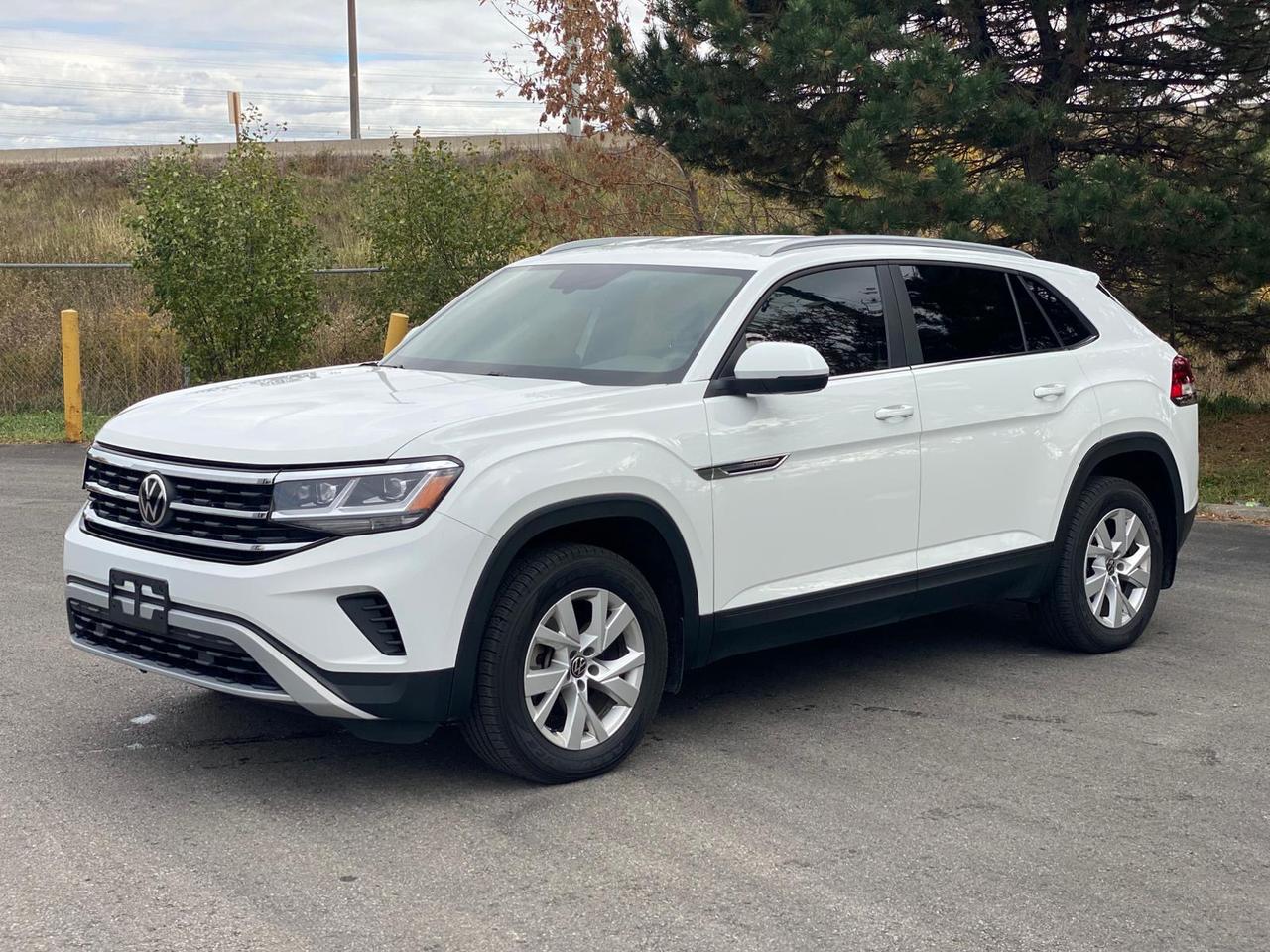 2022 Volkswagen Atlas Cross Sport  Photo