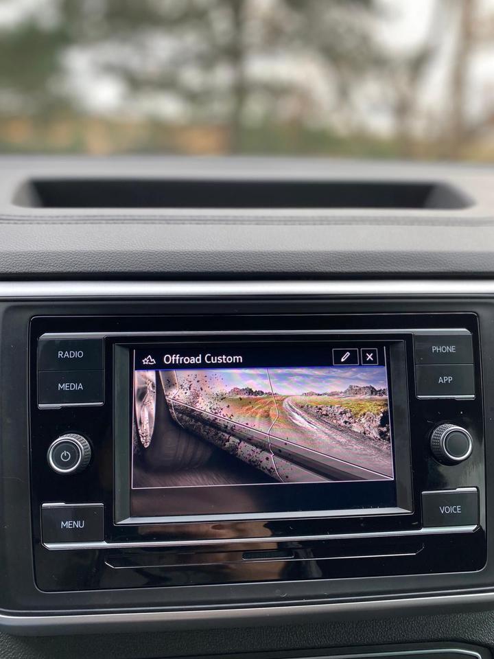 2022 Volkswagen Atlas Cross Sport  Photo