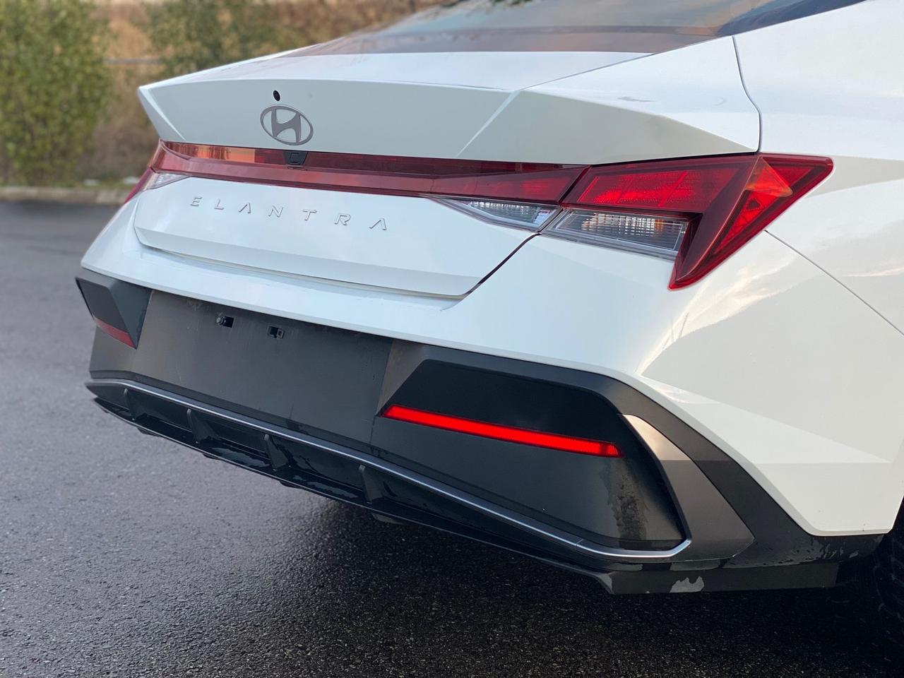 2024 Hyundai Elantra Preferred Photo