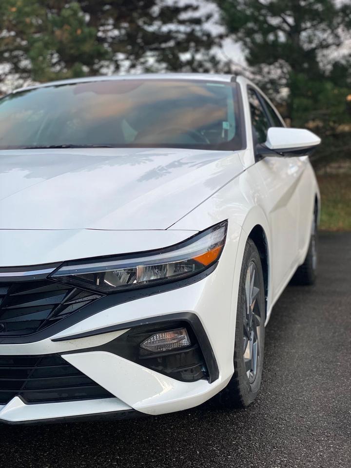 2024 Hyundai Elantra Preferred Photo