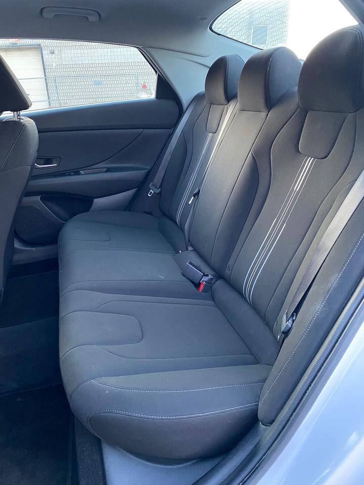 2024 Hyundai Elantra Preferred Photo