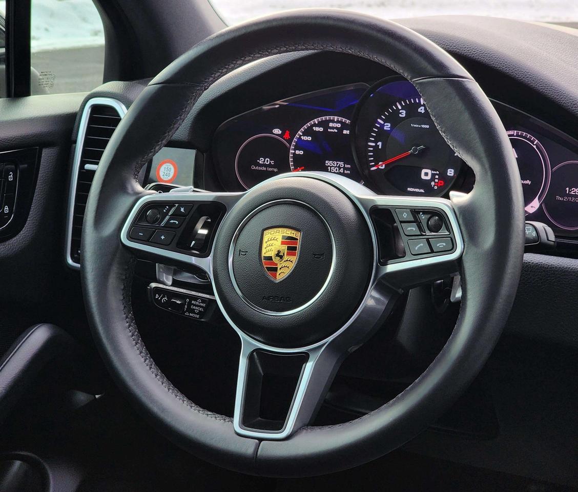 2021 Porsche Cayenne w/Premium Plus Pkg | No Accidents! Photo