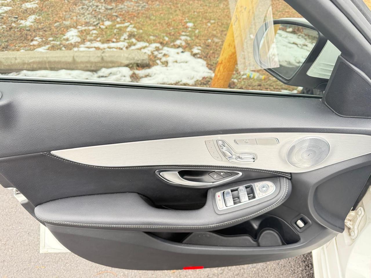 2015 Mercedes-Benz C-Class C400 | LEATHER |SUNROOF Photo