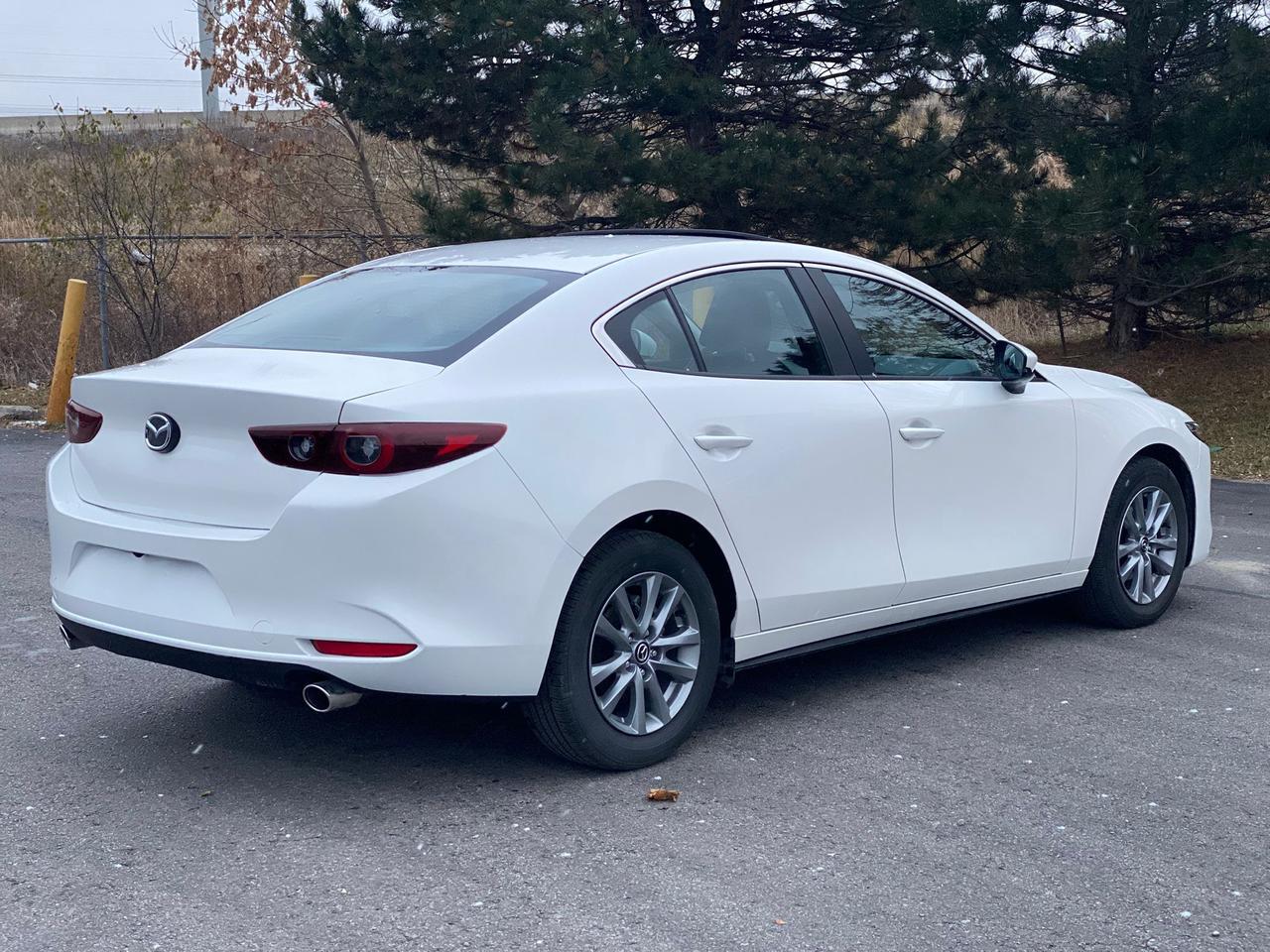 2025 Mazda MAZDA3 2.5 S Preferred Photo