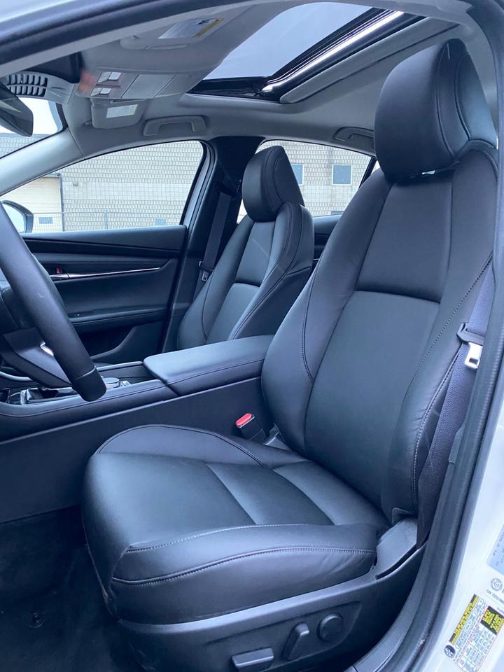 2025 Mazda MAZDA3 2.5 S Preferred Photo