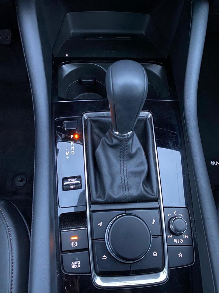 2025 Mazda MAZDA3 2.5 S Preferred Photo