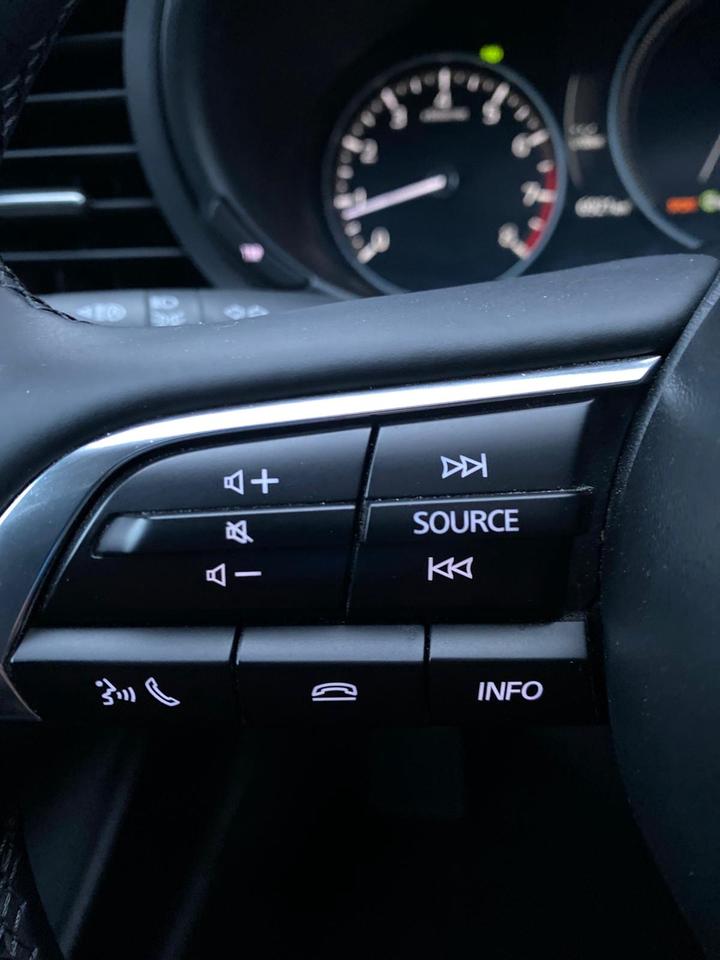 2025 Mazda MAZDA3 2.5 S Preferred Photo