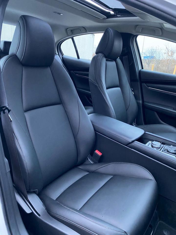 2025 Mazda MAZDA3 2.5 S Preferred Photo