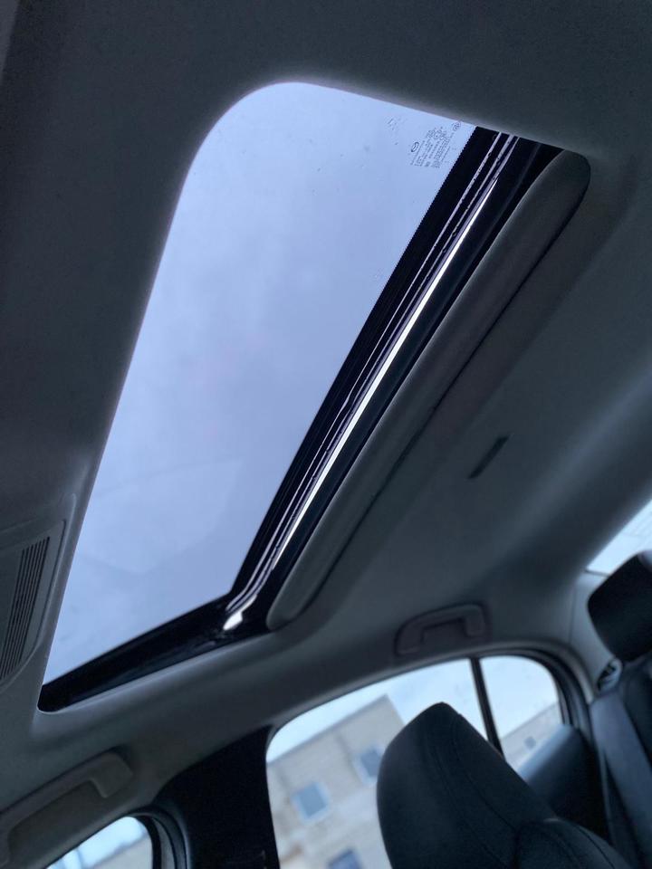 2025 Mazda MAZDA3 2.5 S Preferred Photo