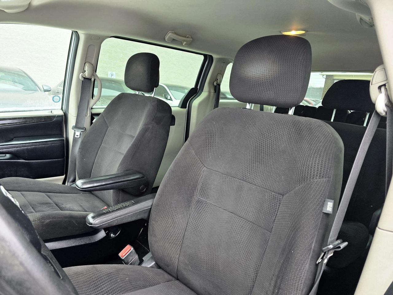 2012 Dodge Grand Caravan SE | No Accidents! Photo