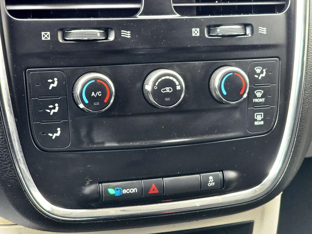 2012 Dodge Grand Caravan SE | No Accidents! Photo