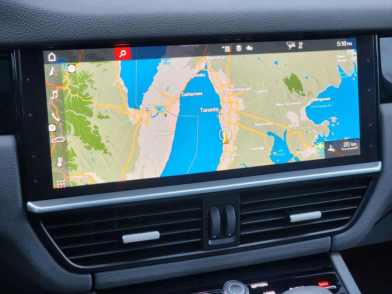 2020 Porsche Cayenne w/ Premium Pkg | No Accidents! Photo