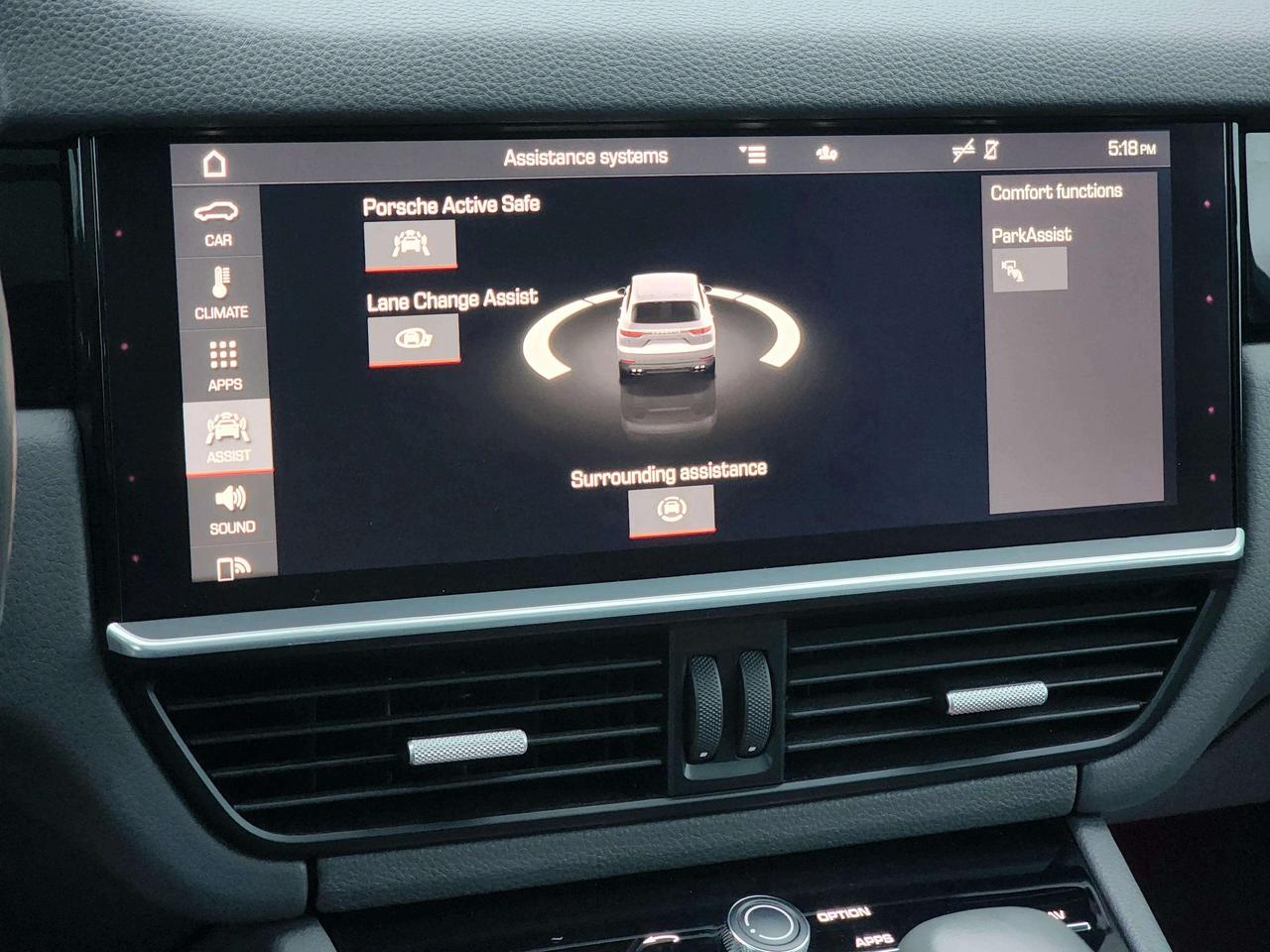 2020 Porsche Cayenne w/ Premium Pkg | No Accidents! Photo