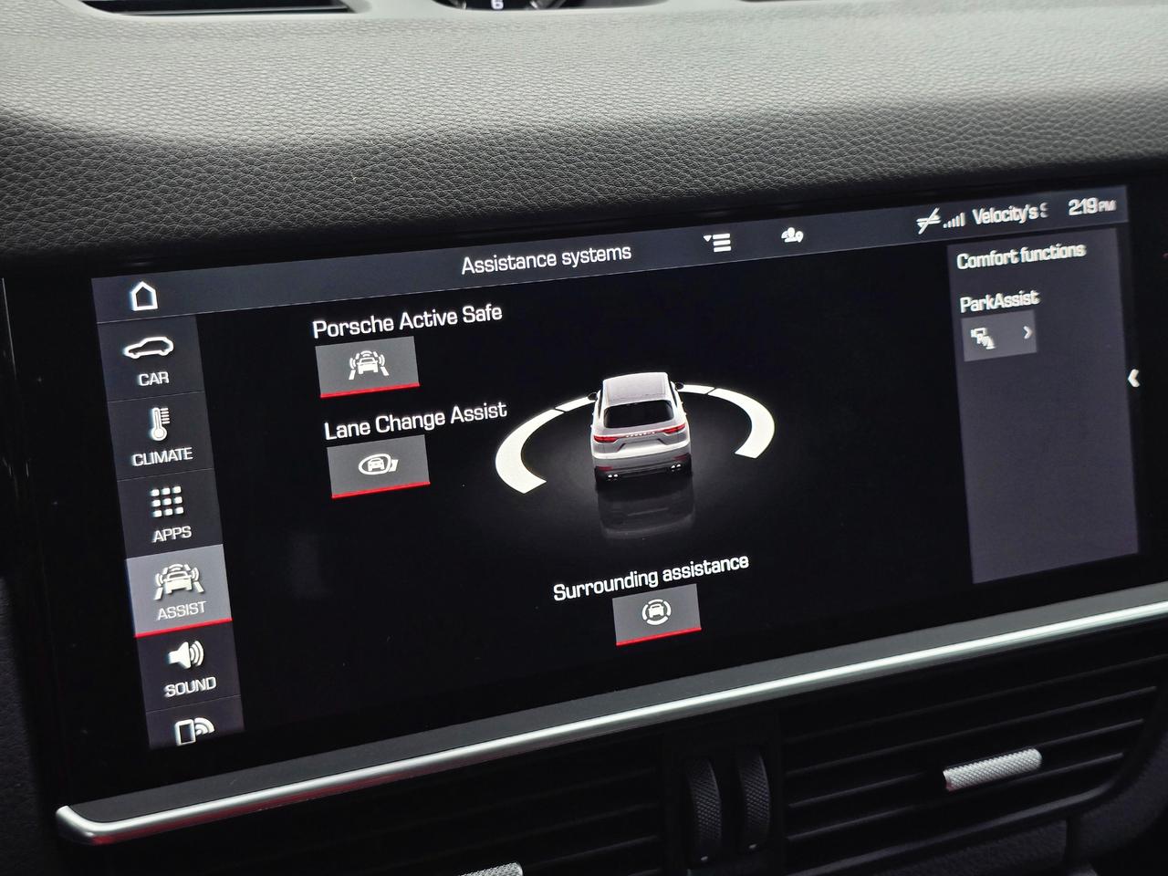 2020 Porsche Cayenne w/ Premium Pkg | CPO | No Accidents! Photo
