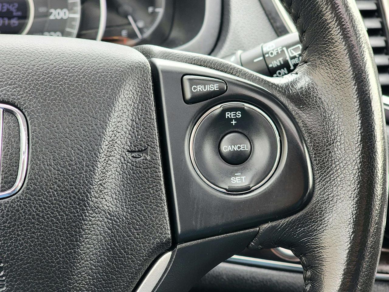 2016 Honda CR-V EX-L | No Accidents! Photo