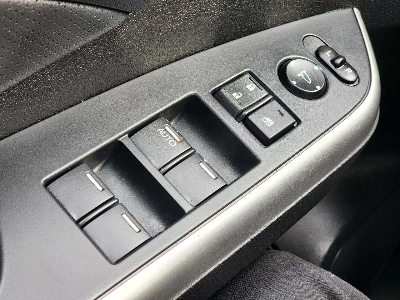 2016 Honda CR-V EX-L | No Accidents! Photo