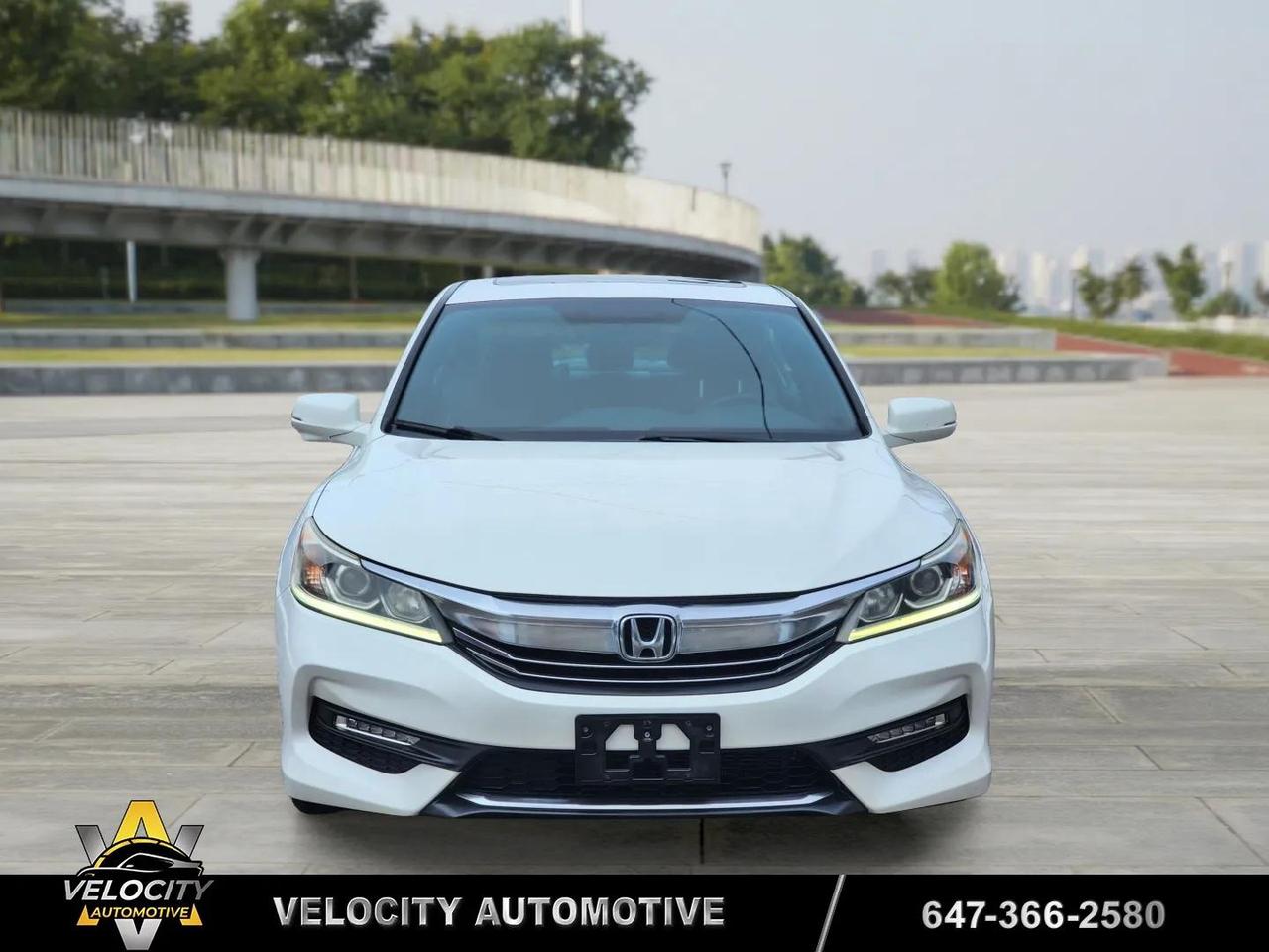 2017 Honda Accord Sport Photo